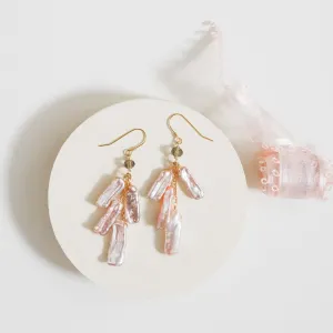 Blush Stick Pearl Earrings