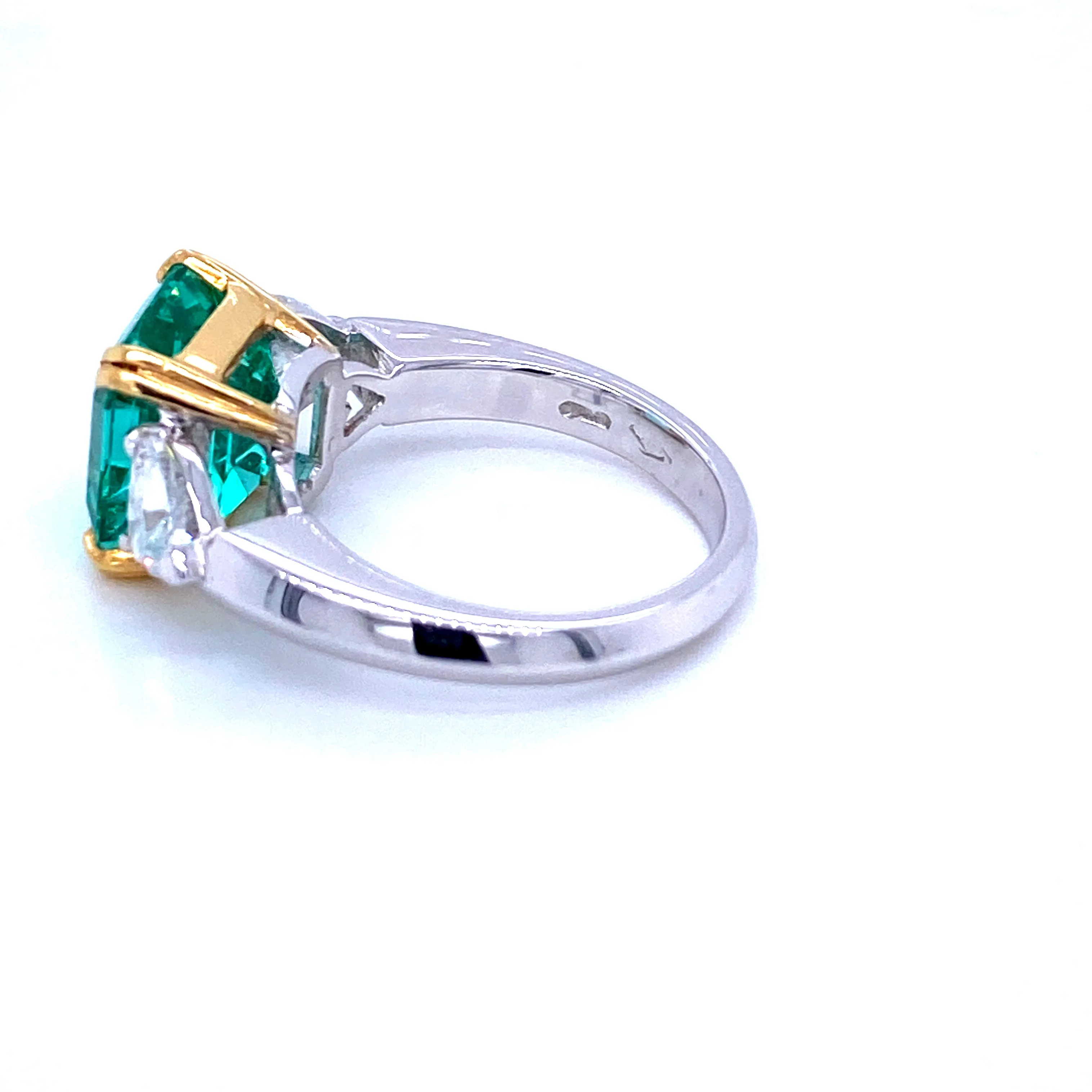 Certified 5.55 Carat Colombian Natural Emerald Heart Diamond Ring