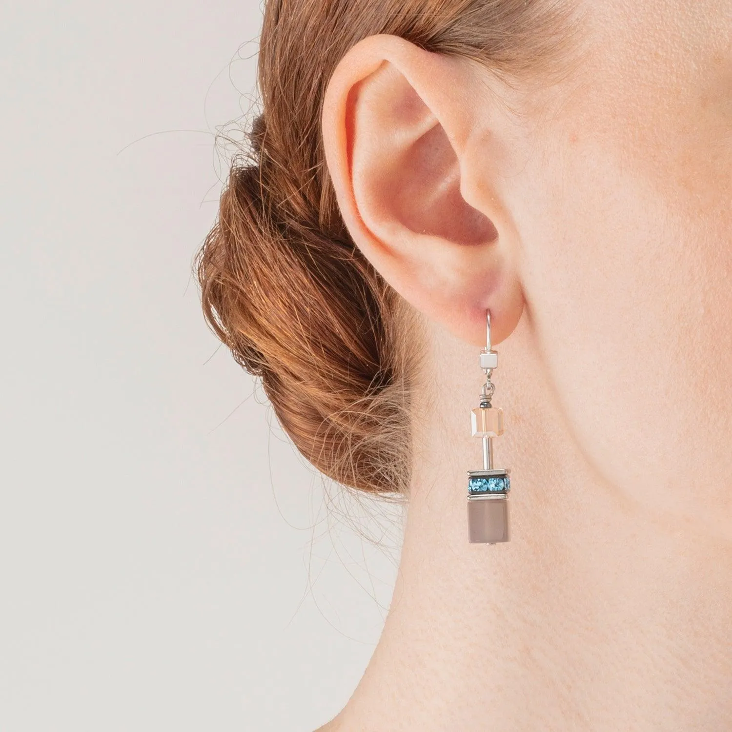 Coeur De Lion Aqua-Beige Iconic GeoCUBE® Earrings