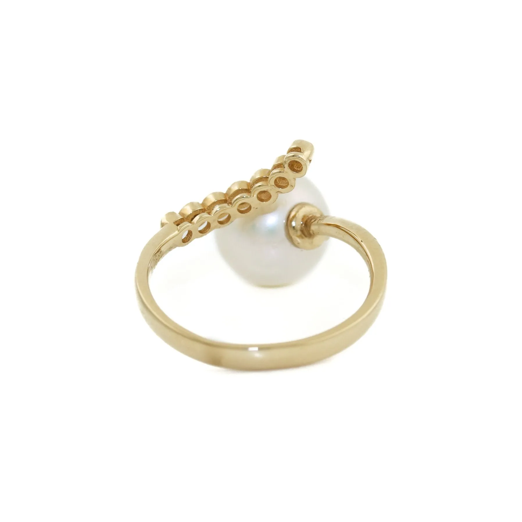 Dainty 14 K Gold x White Pearl & Diamond Cocktail Ring