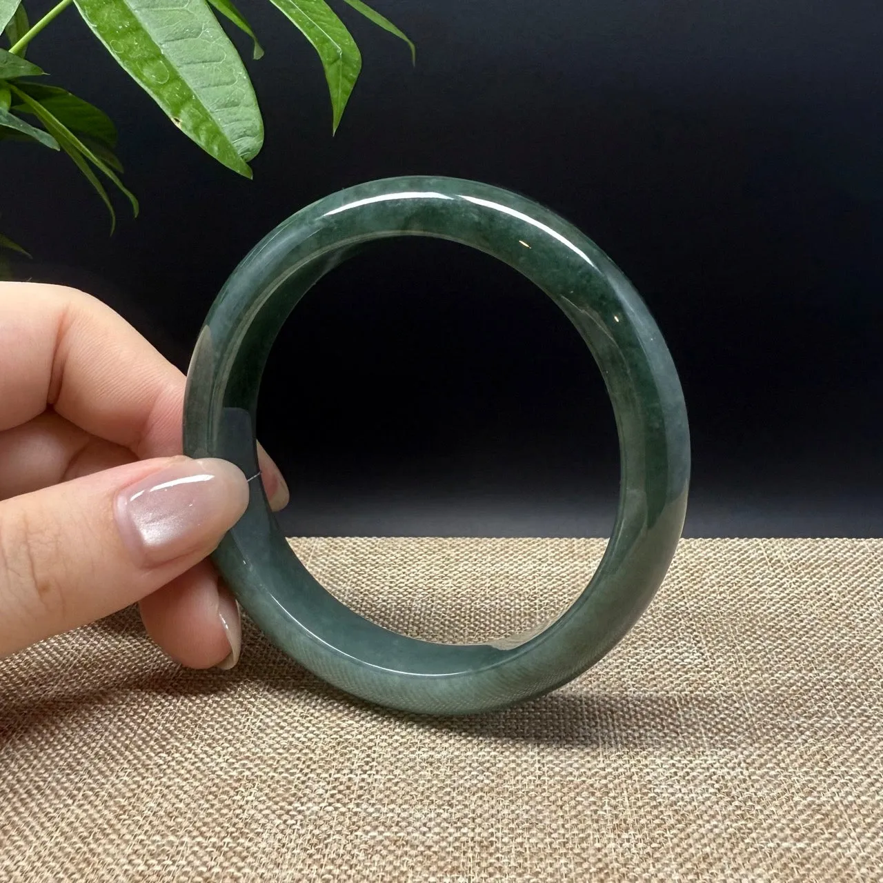 Genuine Burmese Oil Green Jade Jadeite Bangle Bracelet ( 60mm )