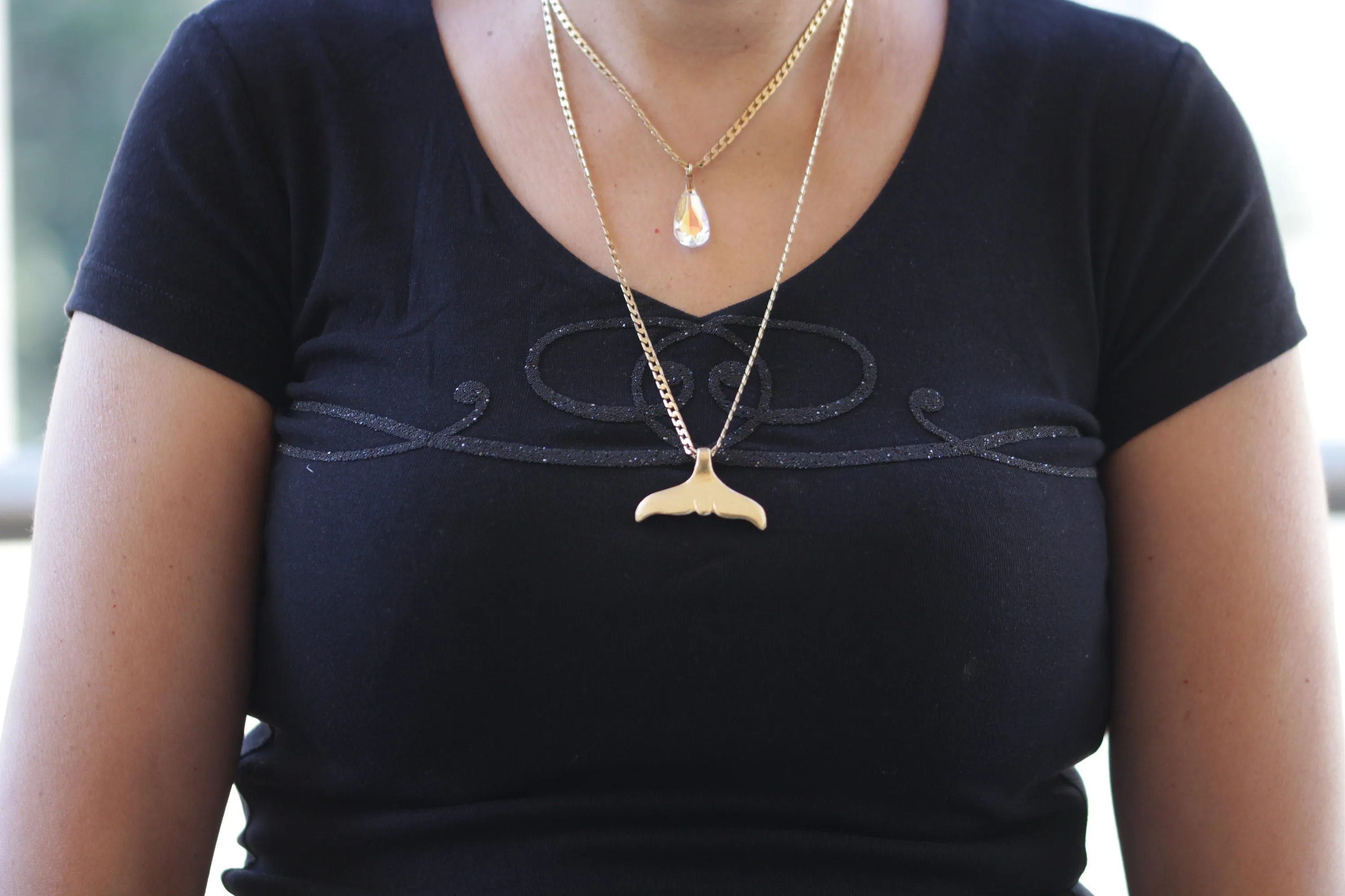 GOLD TAIL NECKLACE