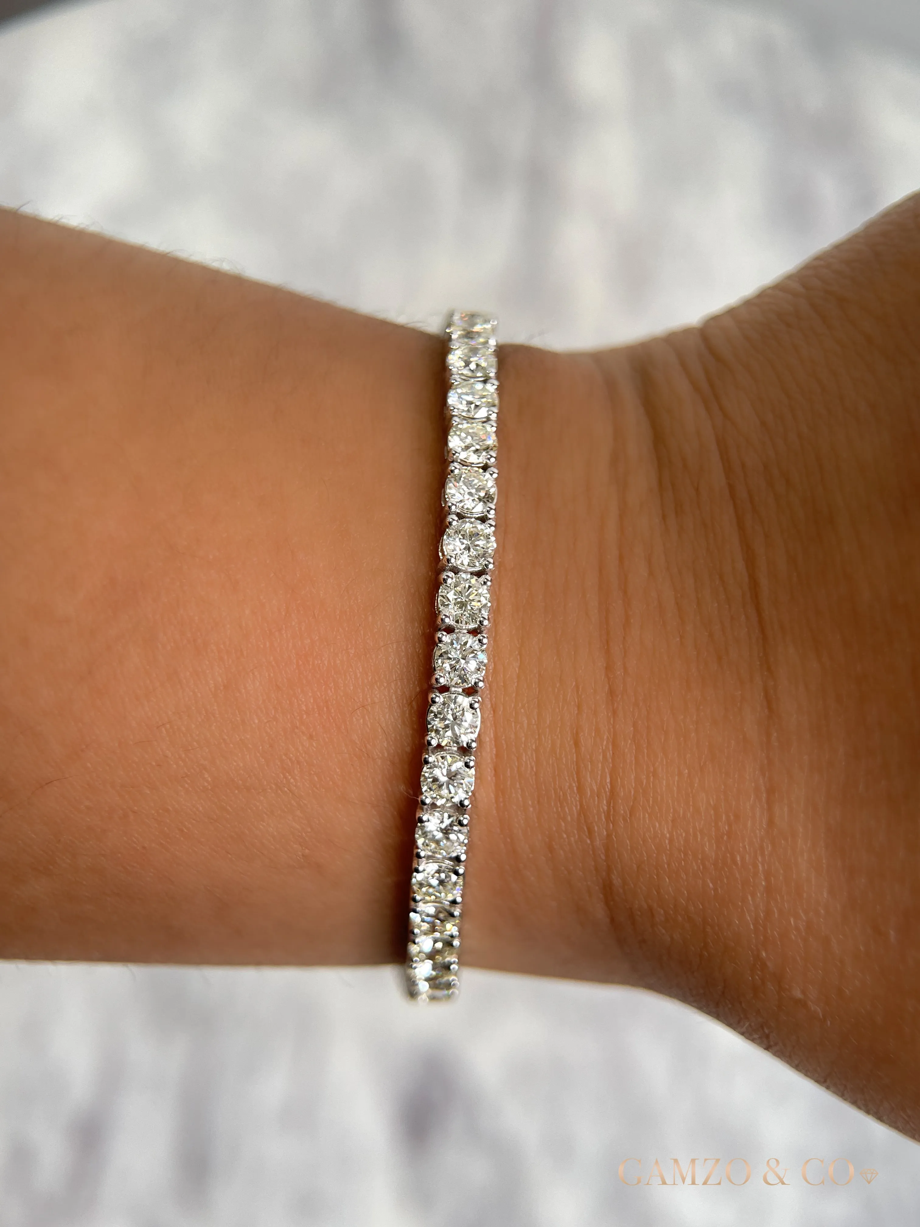 Lab Grown Diamond Tennis Bracelet - Classic Round Cut