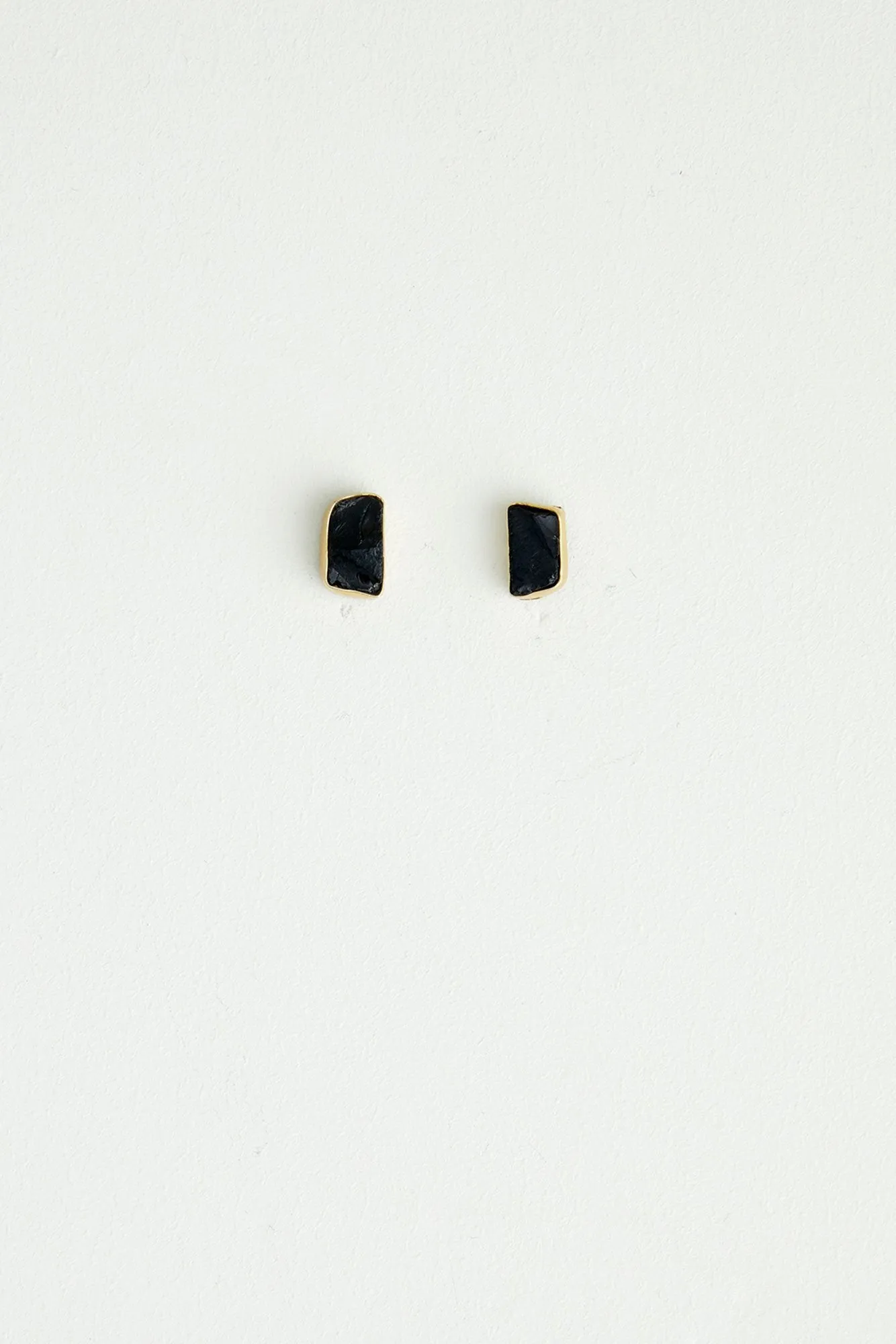 Leslie Francesca Raw Crystal Studs