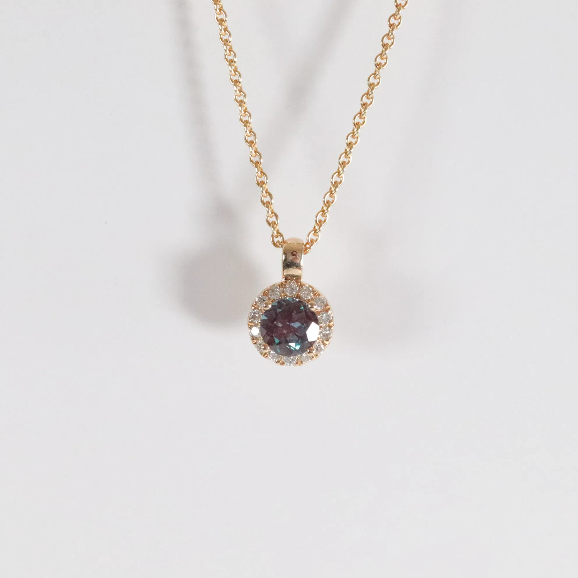 Round Alexandrite   Diamond Necklace