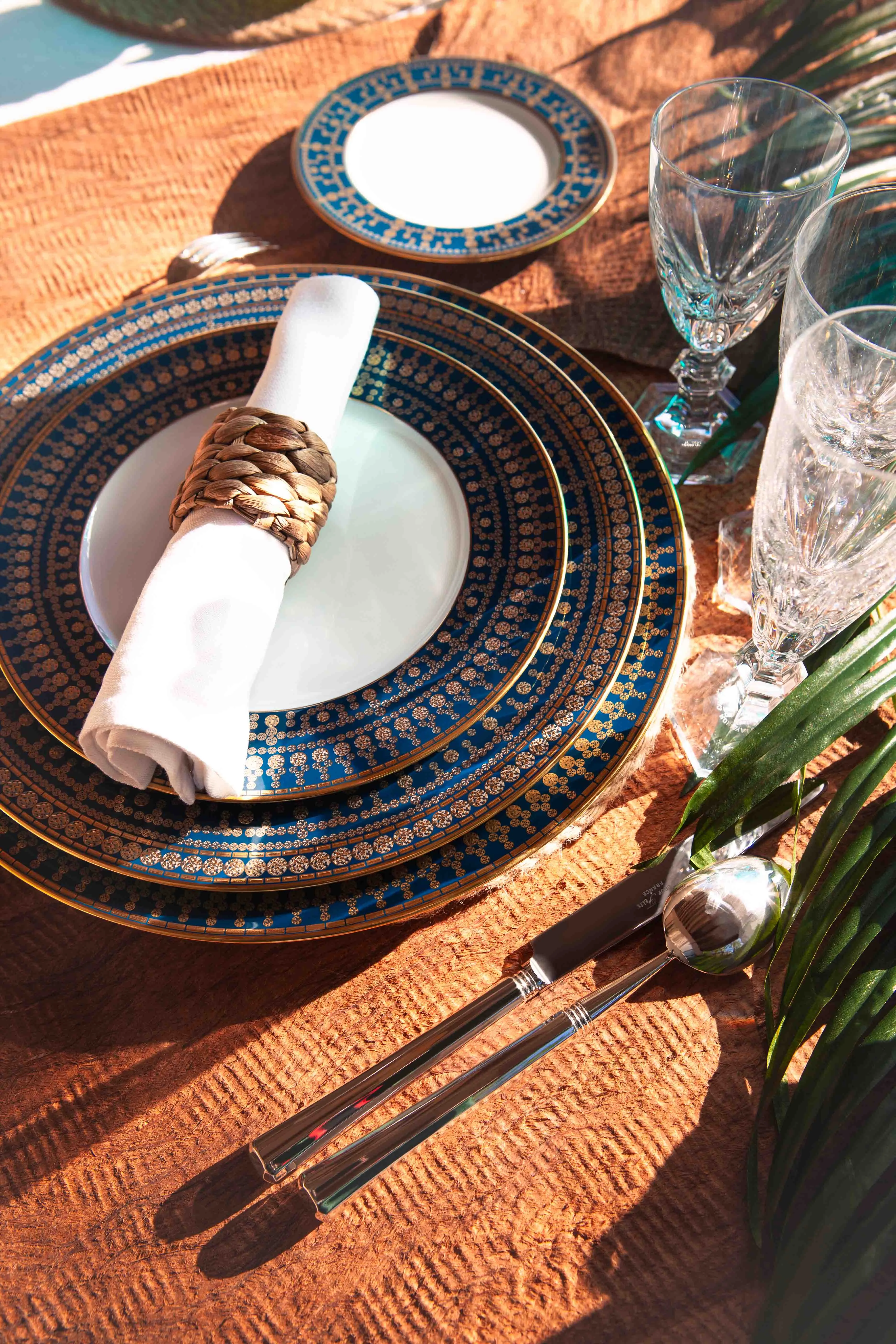 Set of 2 Large Dinner Plates Tiara prussian blue gold