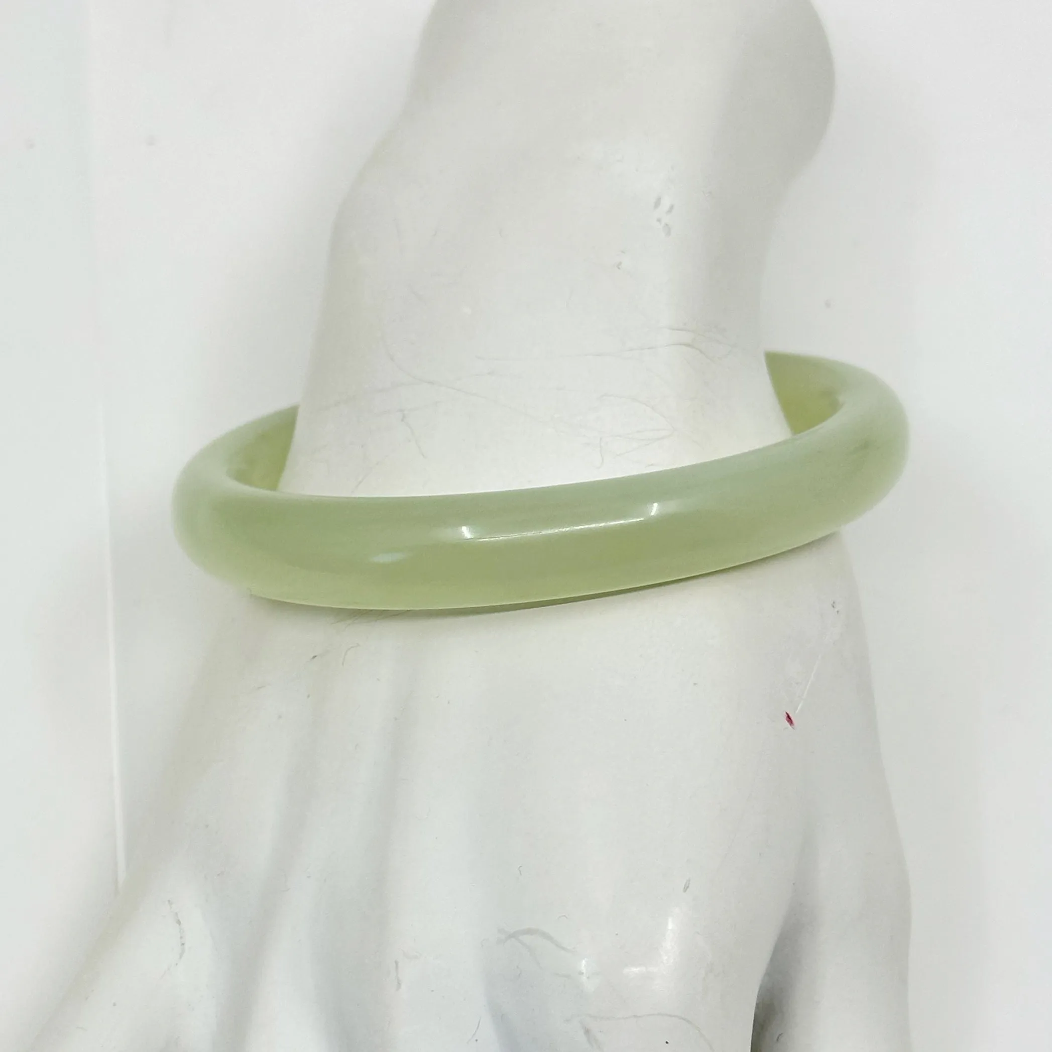 Vintage Jadeite bangle bracelet